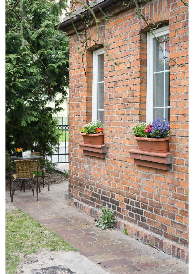Gostynin Garden Apartment Bagian luar foto