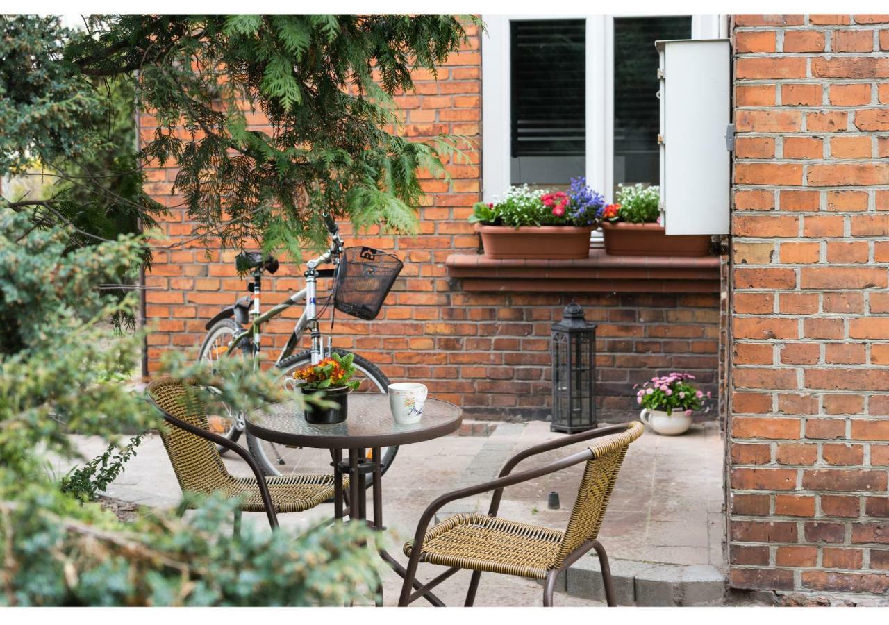 Gostynin Garden Apartment Bagian luar foto