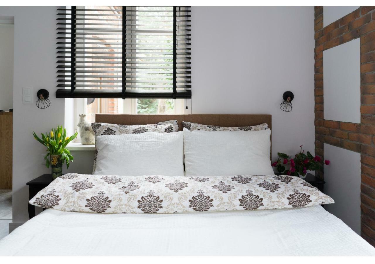 Gostynin Garden Apartment Bagian luar foto